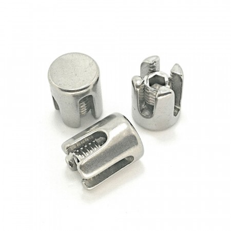 Kryssklemme for 4mm wire A4 Syrefast M-8424