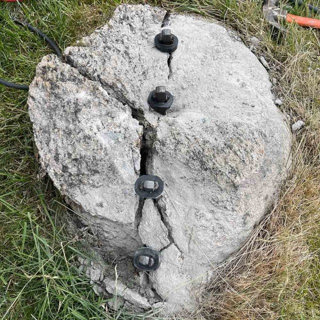 Deling av stein med fjellkiler fra Riktighandel.no