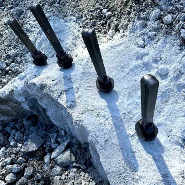 Deling av stein med fjellkiler fra Riktighandel.no