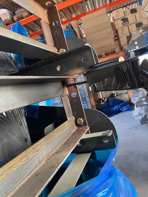 KMi Heater X150 induksjonsvarmer - 1500 W