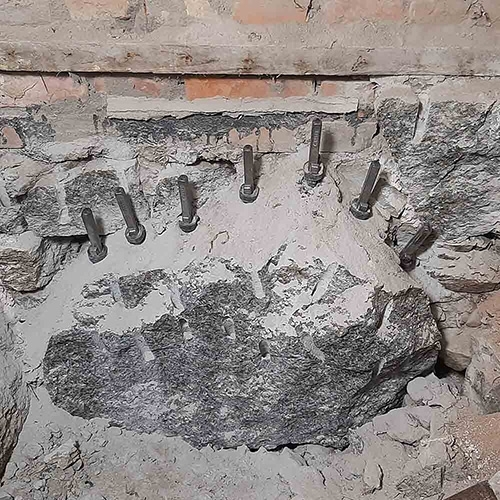 Deling av stein med fjellkiler fra Riktighandel.no