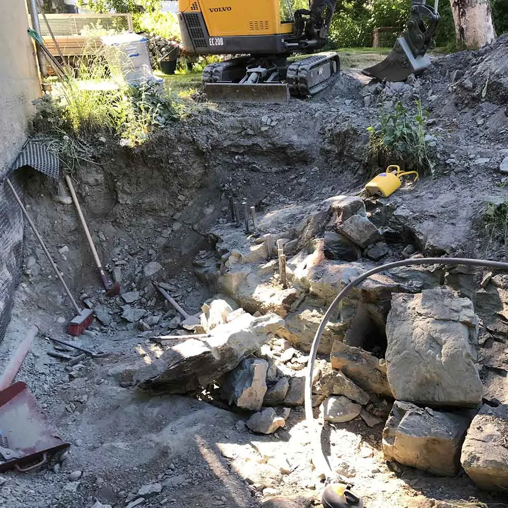 Bilde av fjellkiler i bruk